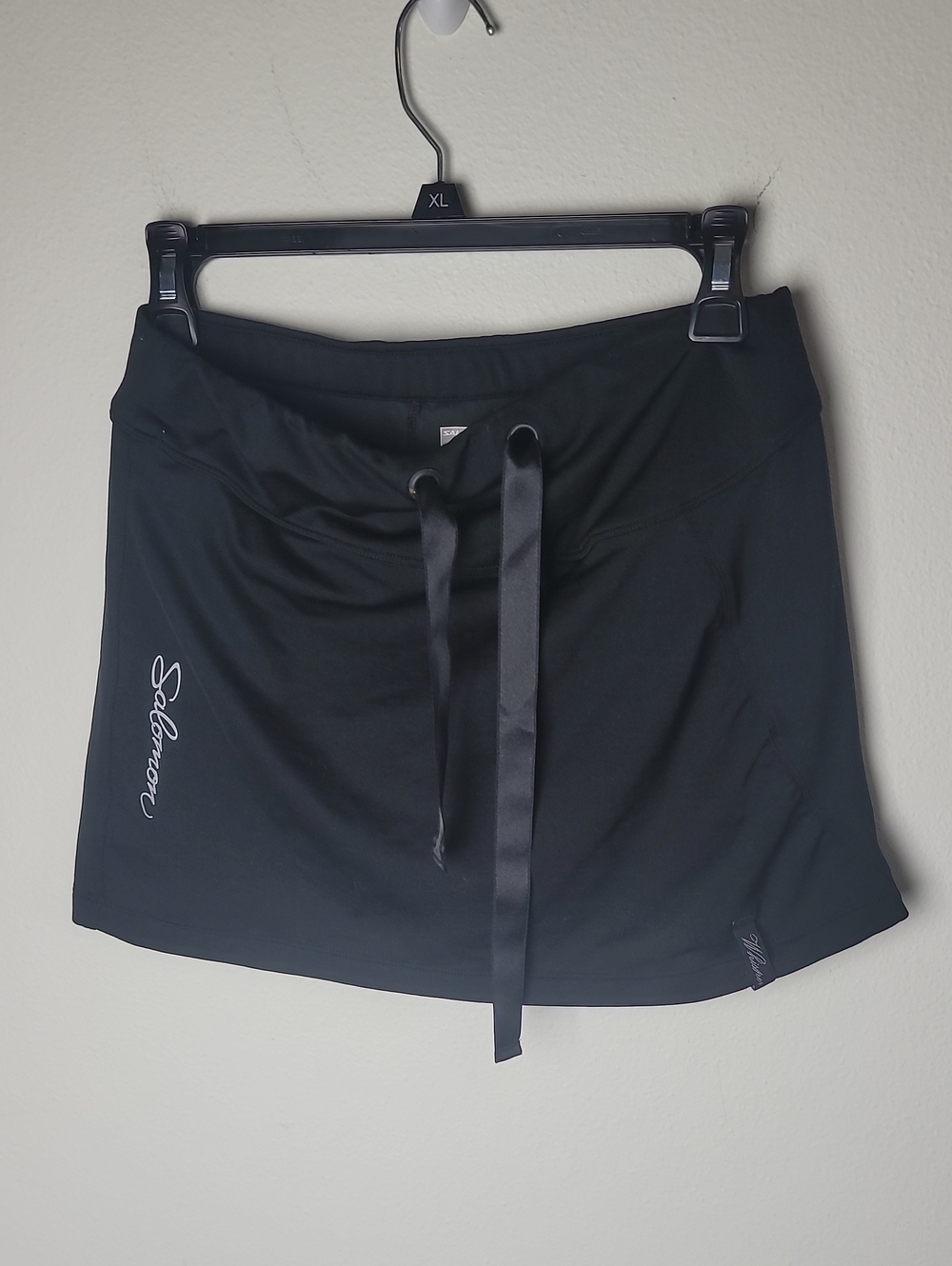 3/$20🎉 SALOMON Running Skort Skirt Black Size Small